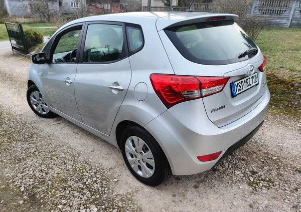 Hyundai ix20 cena 22900 przebieg: 134000, rok produkcji 2011 z Miechów małe 277